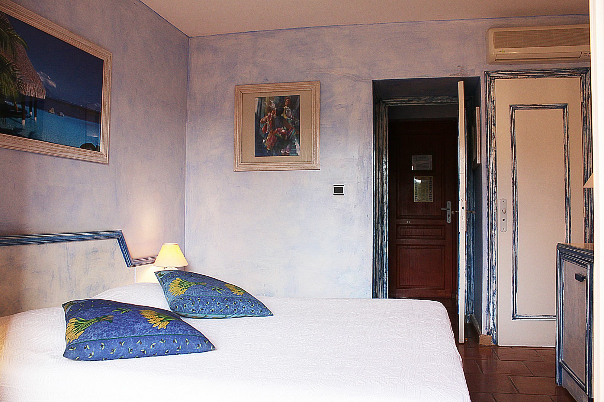 Hotel Athénopolis Grimaud